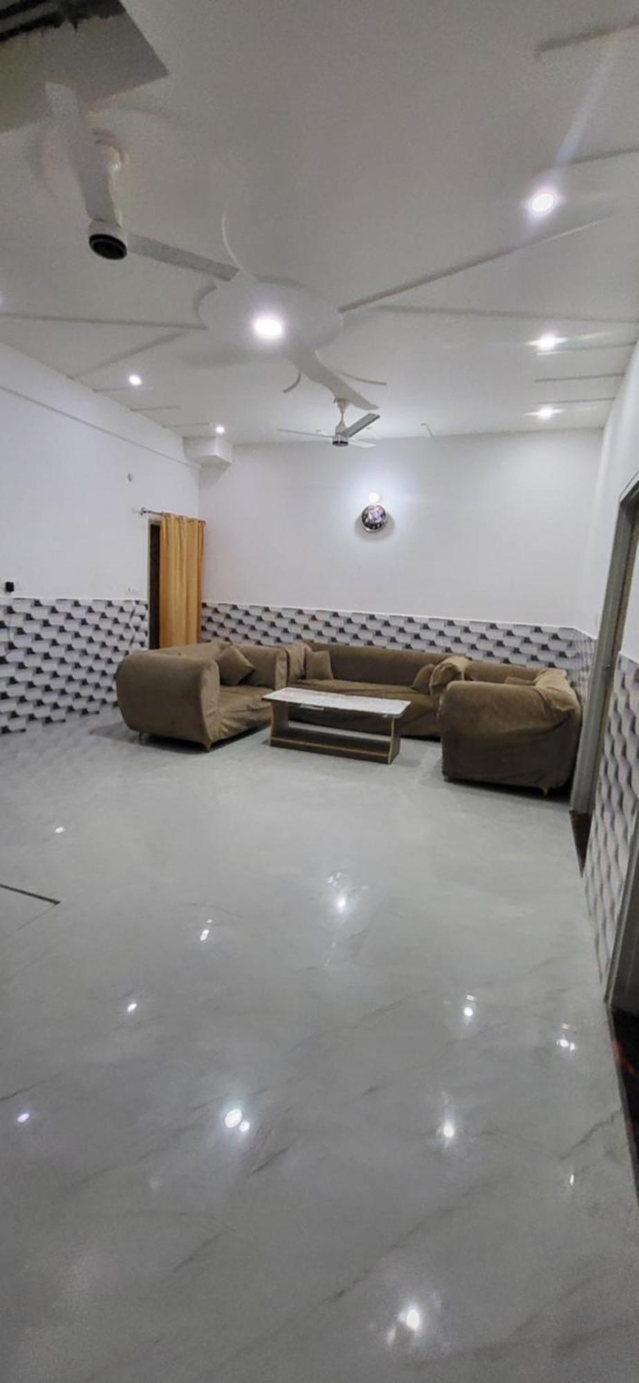 House Of Krishna Hotel Vrindāvan Eksteriør billede